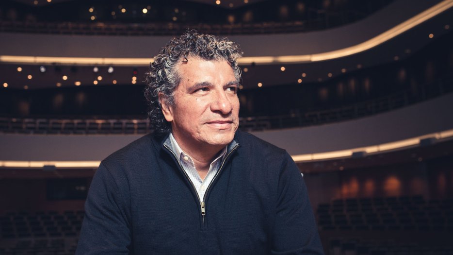 Sarasota Orchestra Announces Giancarlo Guerrero as its Seventh Music Director